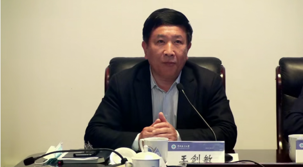 皇冠体育