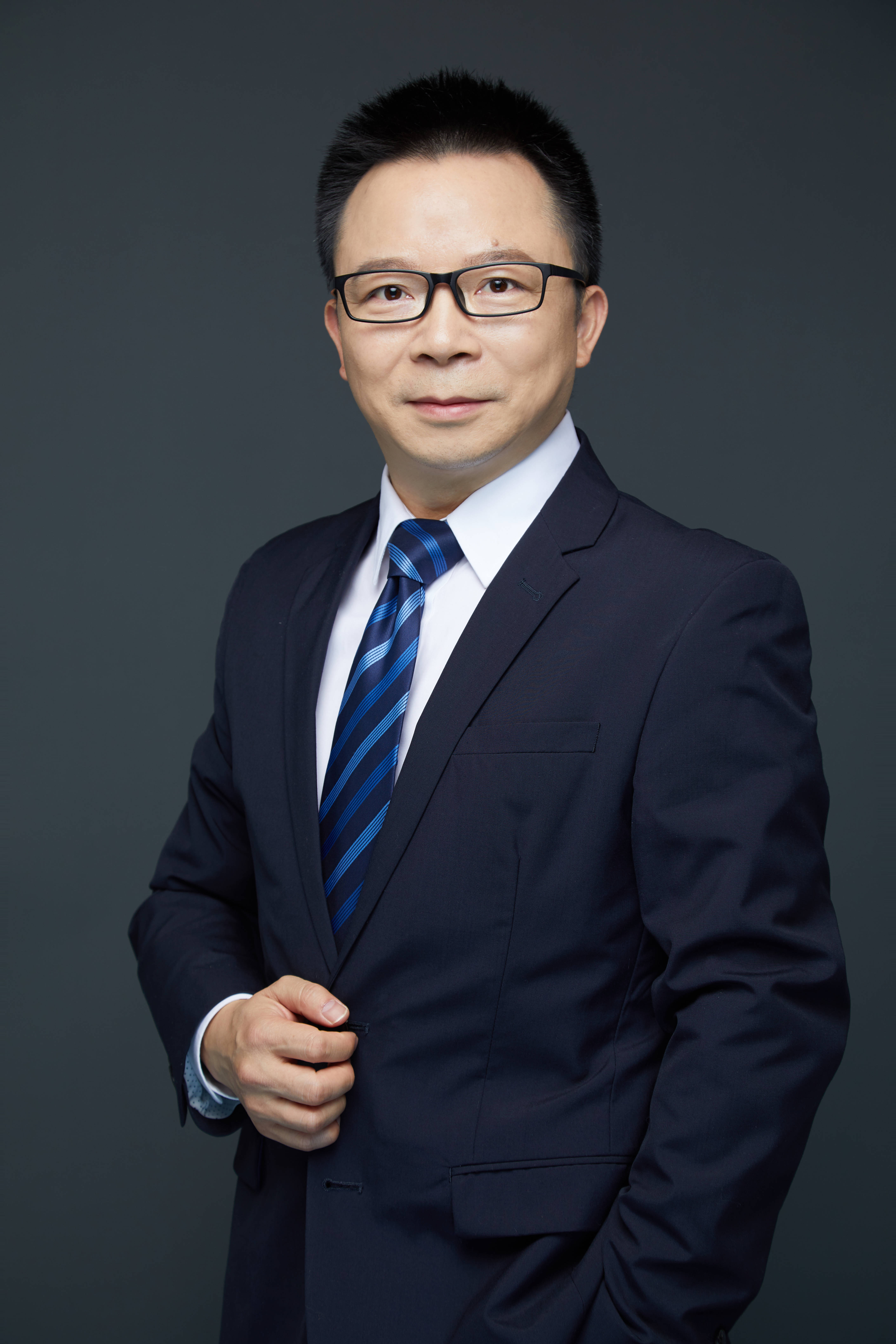 皇冠体育