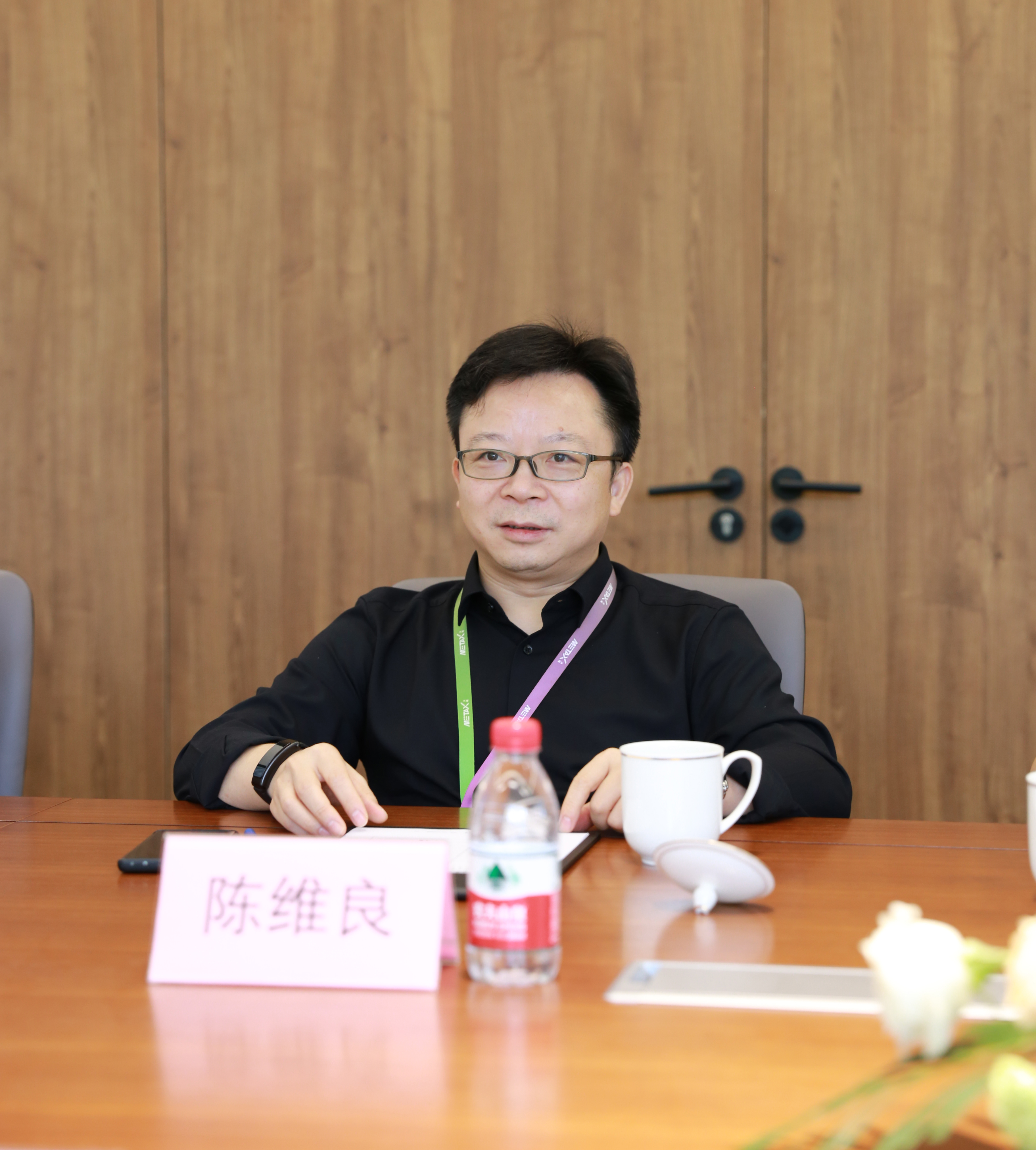 皇冠体育