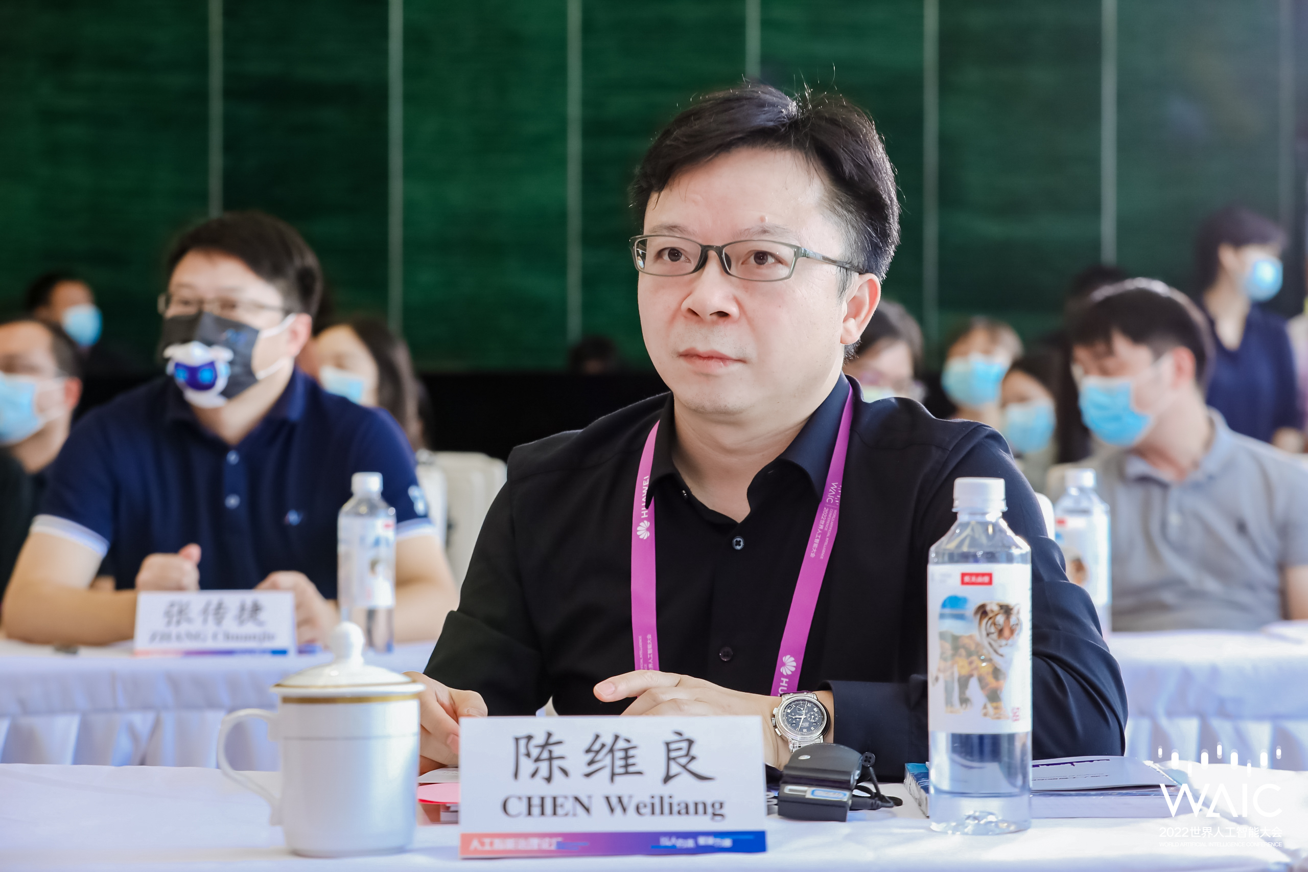 皇冠体育