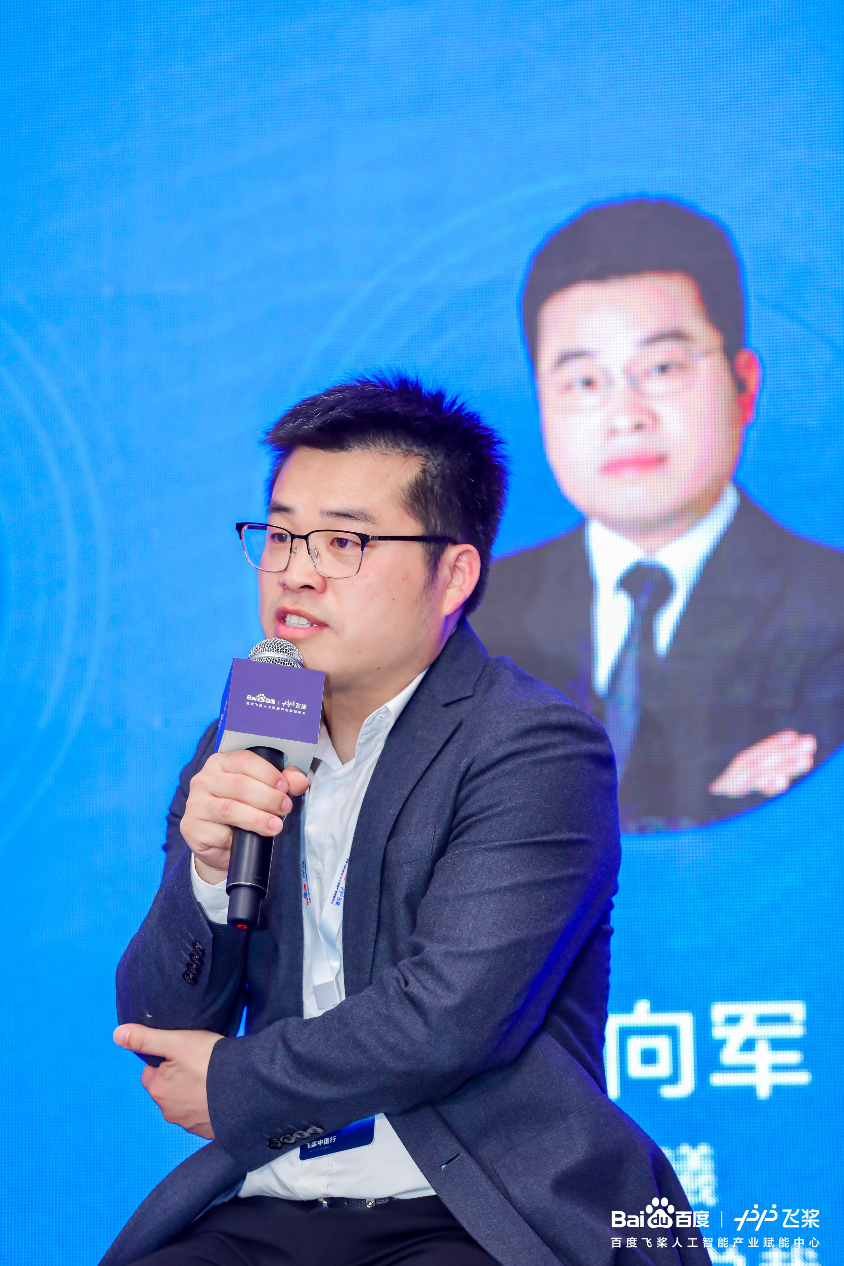 皇冠体育